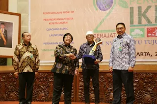 Kota Cirebon Raih Penghargaan Proklim Lestari dengan Nilai Tertinggi 