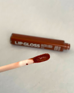 resenha-lip-gloss-ultra-color-avon-marrom-must-have-dicas-da-tia-aplicador
