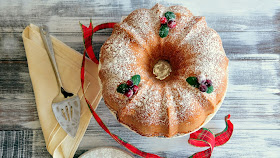 How to make Frosted Cranberries (Candied Cranberries) with video tutorial. Festive holiday treats and garnisd.   http://uTry.it