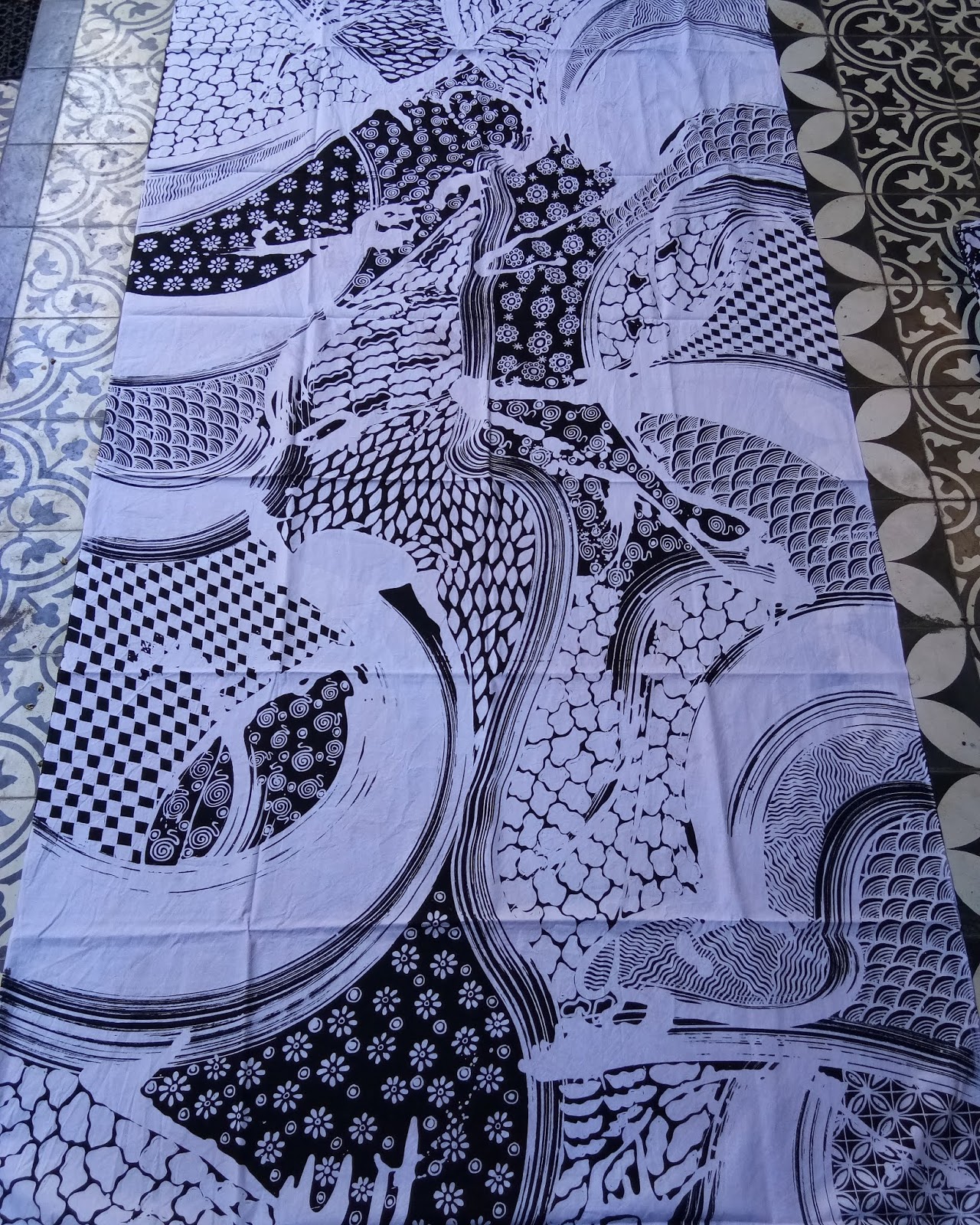 Gambar Motif  Batik Abstrak  Sederhana Contoh  Motif  Batik