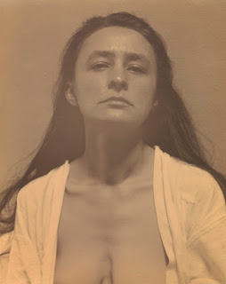 Photograph by Alfred Stieglitz of Georgia O'Keeffe in 1918