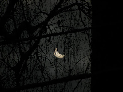 Eclipsadesoare-solareclipse-Sonnenfinsternis-eclipse de sol-éclipsesolaire-ηλιακή έκλειψη-napfogyatkozásv