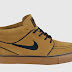 Nike SB Cipők '12 April