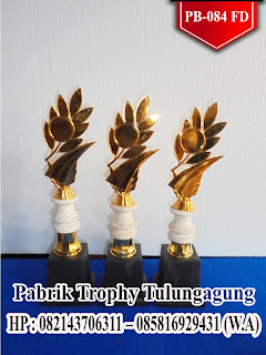 Harga Trophy Terbaru