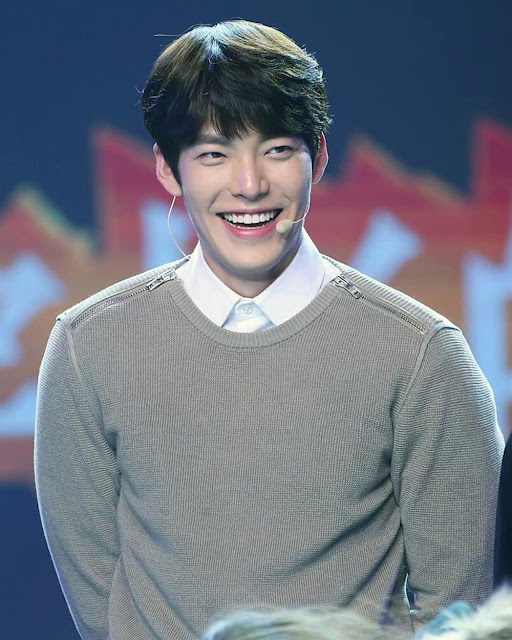 Kim Woo Bin, biodata kim woo bin, kim woo bin biodata, profil kim woo bin, kim woo bin profile, foto kim woo bin, kim woo bin photos, 김우빈,