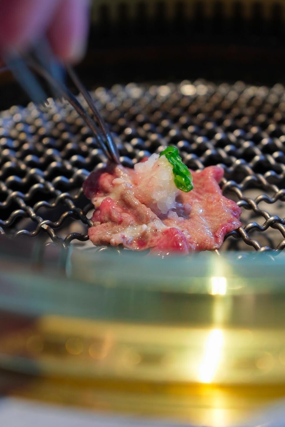 台中人氣燒肉【三山燒肉】輕井澤集團的最新力作質感清水模建築