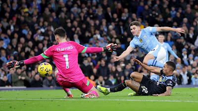 Julian Alvarez Shines as Manchester City Triumph 3-1 Over Burnley: Haaland's Comeback and Guardiola's Title Ambitions"