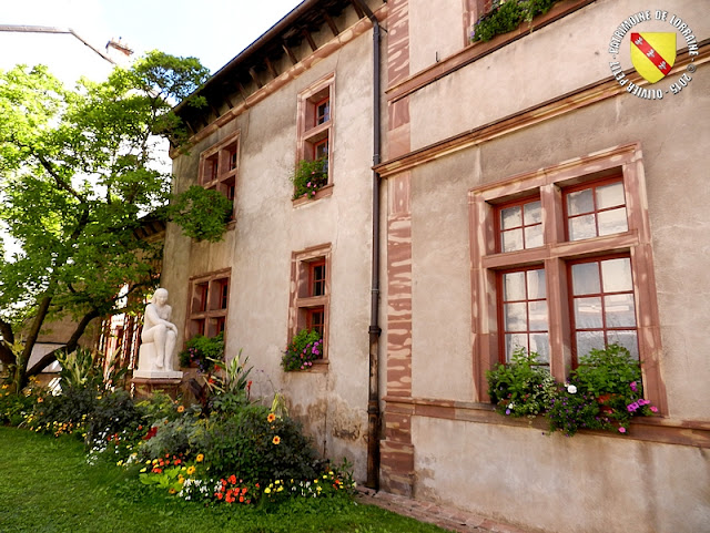 RAMBERVILLERS (88) - Hôtel de ville (1581)