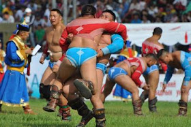 MONGOLIA WRESTLERS