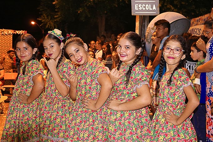 Alunos comemoram cultura regional no Cocal Junino