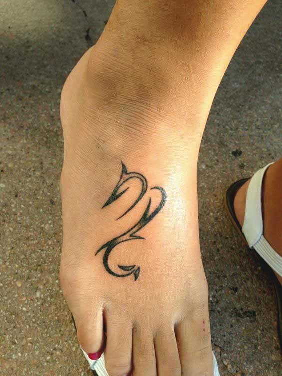 scorpio zodiac tattoos for women