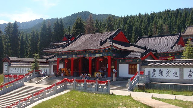 Temple of Fortune and Longevity