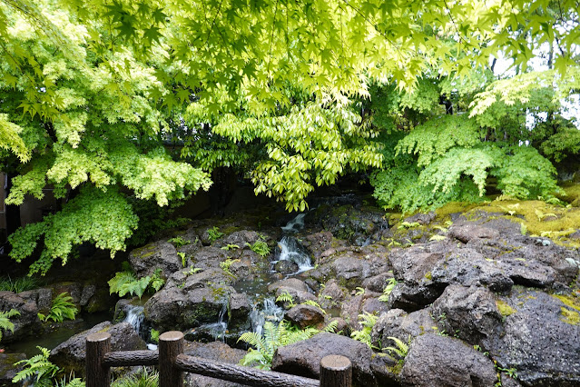 島根県松江市八束町波入 由志園