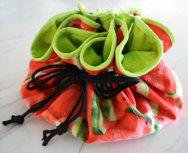 Learn how to make a drawstring bag jewellery pouch. Tutorial by Libby's Lifestyle.