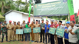 TNI Serahkan 40 Unit Huntara Untuk Warga Korban Tsunami