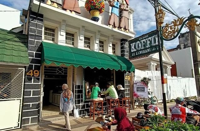 Koffee by Kawisari Malang, harga dan lokasi menu ini