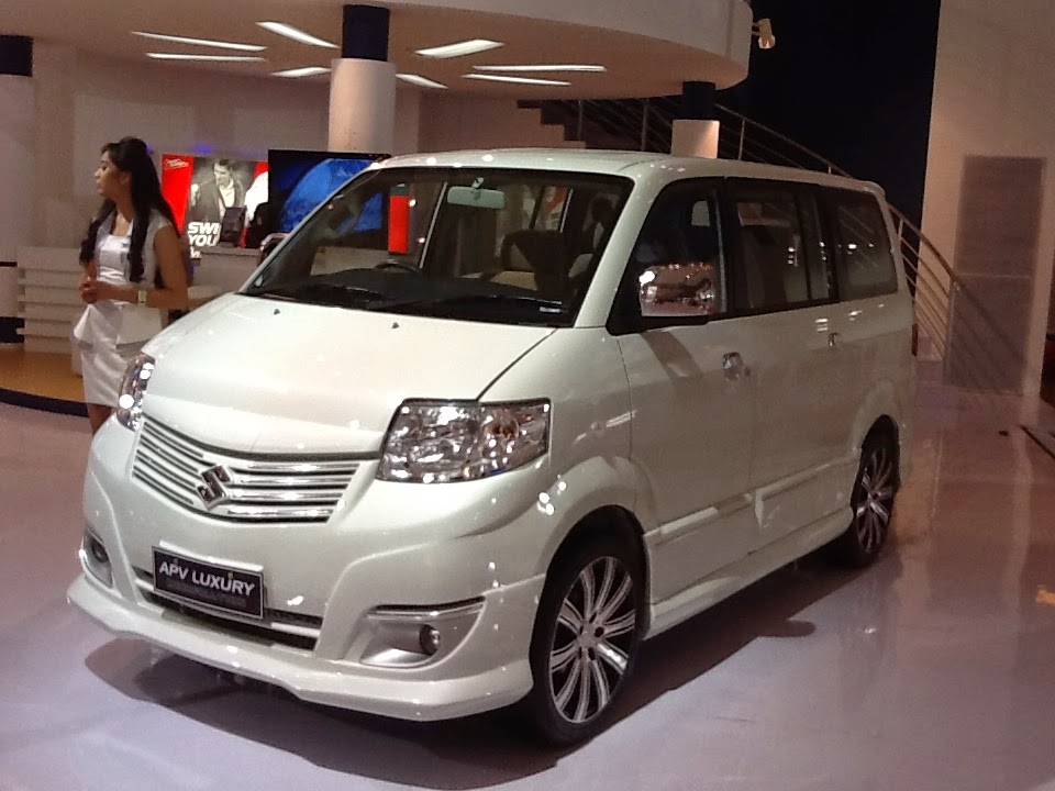  Suzuki  APV Luxury Berubah Lebih Mewah Elegan Dealer 