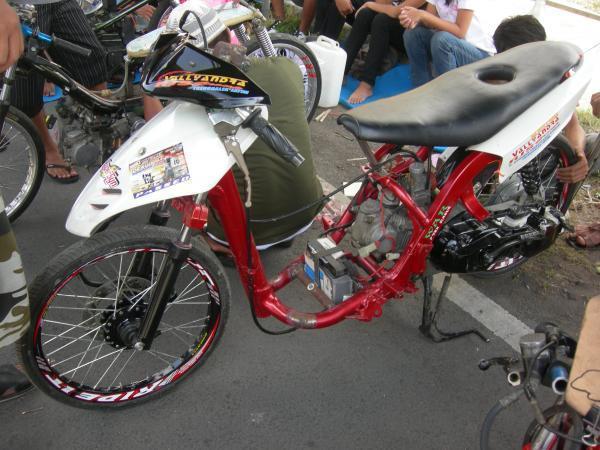 MOTOR DRAG Matic Drag  Racing look  Oto Trendz