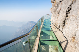 Pic of glass walkway hanging from cliff edge