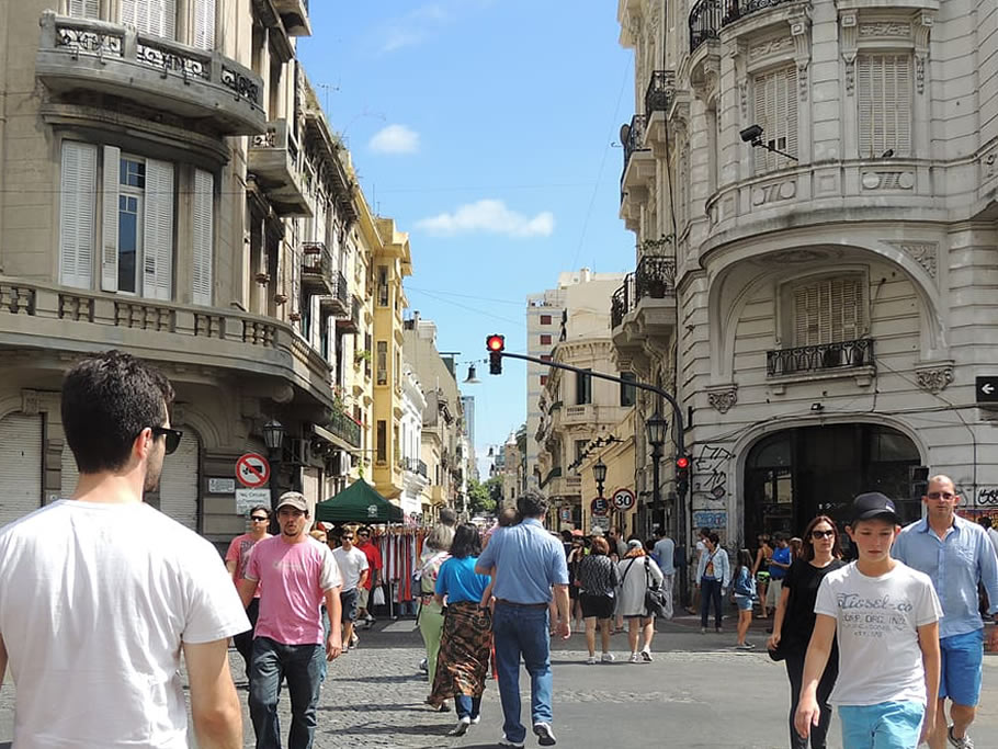 buenos aires , turismo a bajo costo