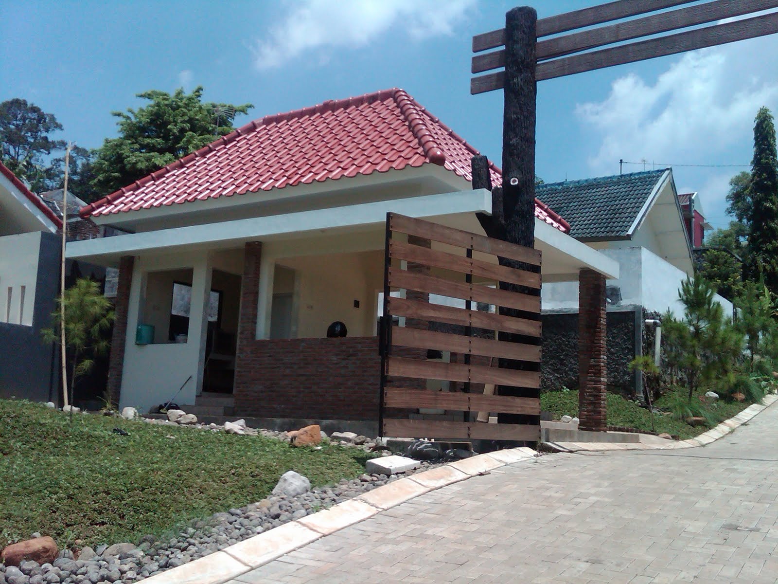 VILLA PINUS - WATUGONG SEMARANG  Rumah Impian