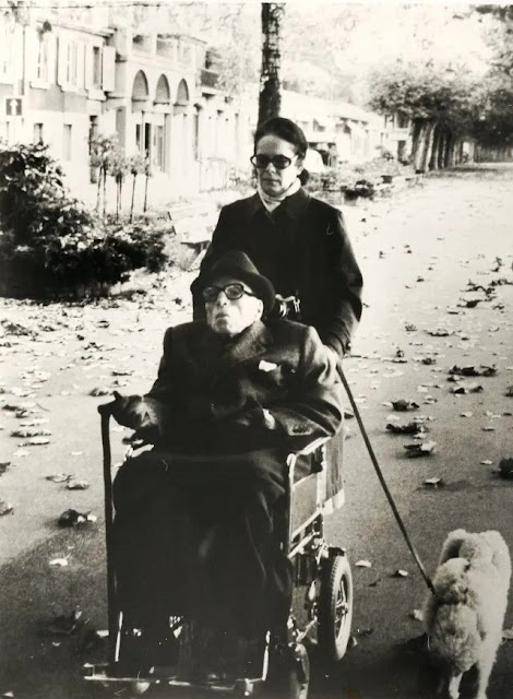 Charlie Chaplin