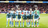 REAL CLUB CELTA DE VIGO. Temporada 2021-22. Brais Méndez, Néstor Araújo, Aidoo, Santi Mina, Dituro. iago Aspas, Denis Suárez, Franco Cervi, Javi Galán, Hugo Mallo y Fran Beltrán. CLUB ATLÉTICO DE MADRID 2 REAL CLUB CELTA DE VIGO 0 Sábado 26/02/2022, 21:00 horas. Campeonato de Liga de 1ª División, jornada 26. Madrid, estadio Wanda-Metropolitano: 48.009 espectadores. GOLES: 1-0: 36’, Renan Lodi. 2-0: 60’, Renan Lodi. ENTRENADORES: Atlético de Madrid: Diego Pablo Simeone. RC Celta de Vigo: Eduardo Coudet. ÁRBITRO: Alejandro José Hernández Hernández, Comité Técnico de Las Palmas.