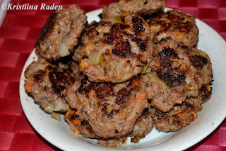 Minced lamb hamburgers