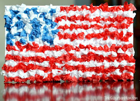 Upcycled Flag Craft | 20 Crafts for the 4th of July - Independence Day DIYs | directorjewels.com