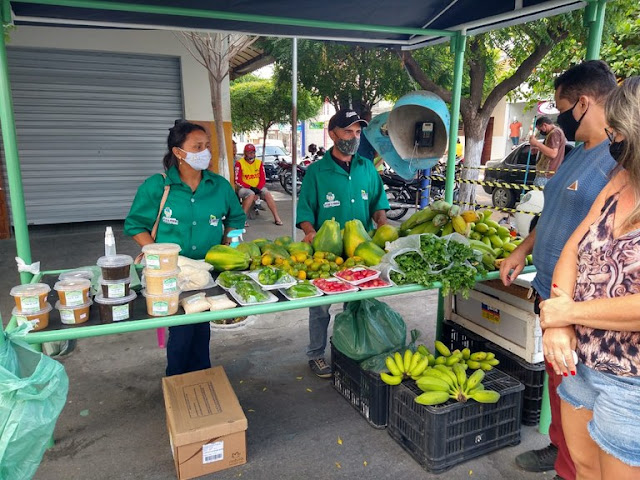 Governo da Paraíba implanta feiras de produtores rurais em mais cinco municípios do estado