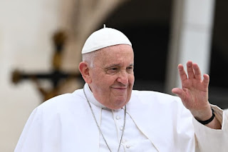 Papa Francisco hablando sobre la dignidad humana y la migración