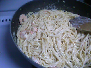 pasta with shrimp and white cream