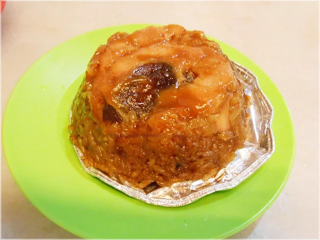 梅菜包 Mr. Black Lo Mai gai  糯米雞 (chinese sticky chicken rice/steamed glutinous rice with chicken)