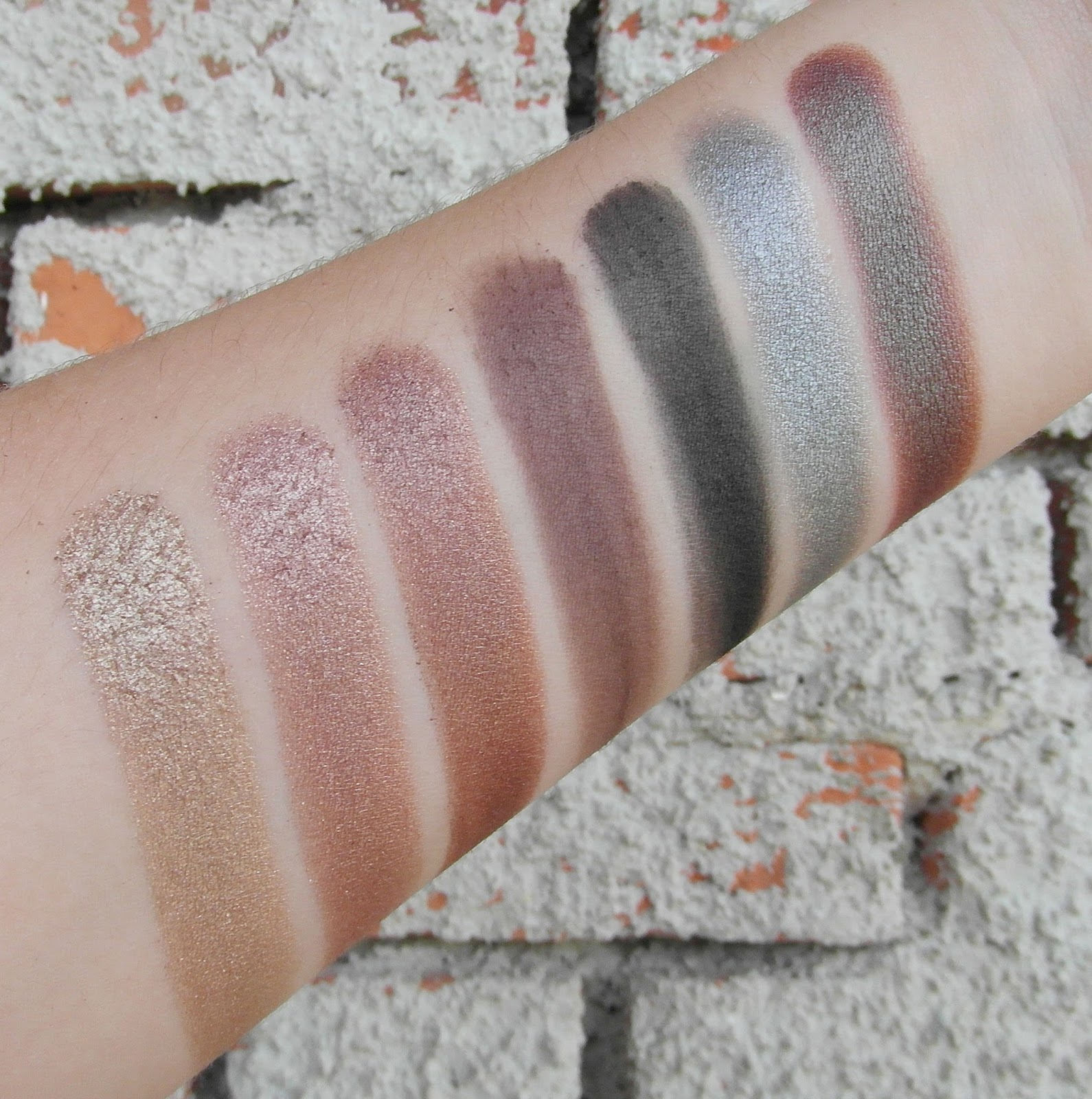 FREEDOM mono eyeshadows review!