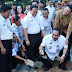 PELETAKAN BATU PERTAMA MASJID AL-MUBAROKAH OLEH GUBERNUR DKI JAKARTA 