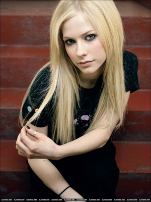 Avril Lavigne [Hollywood Actress and Singer]