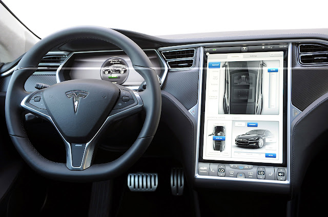 interior-2012-Tesla-Model-S