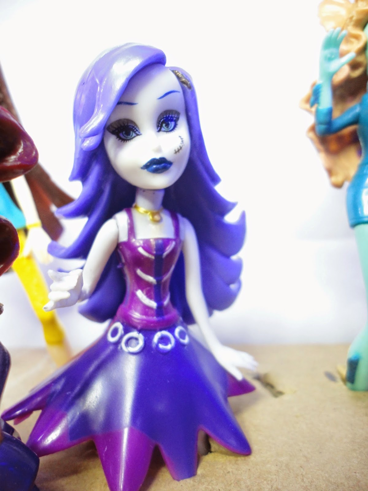 MONSTER HIGH Toko mainan  anak lengkap dan harga menarik