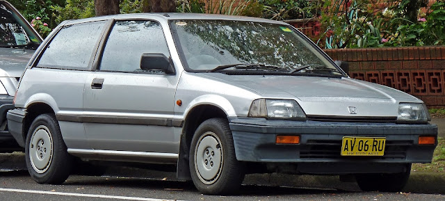 Honda Civic Third generation (1983) review & specification