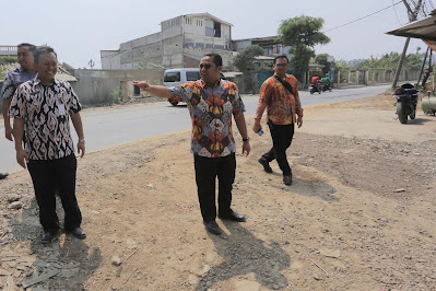 Walikota dan Kadis PU Kota Tangerang Tinjau pembangunan Looping Rawa Bokor