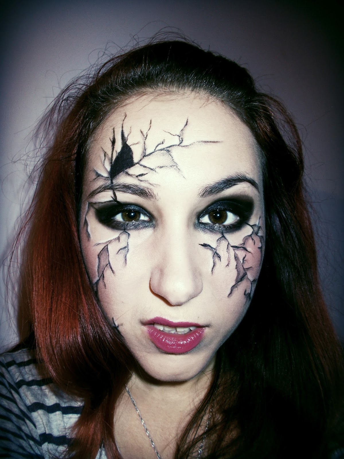 Despre frumos cu  Mari Halloween  Make up  Broken 