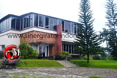 villa sukabumi luas besar murah ada kolam renang