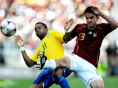 Robinho World Cup 2010 Football Wallpaper