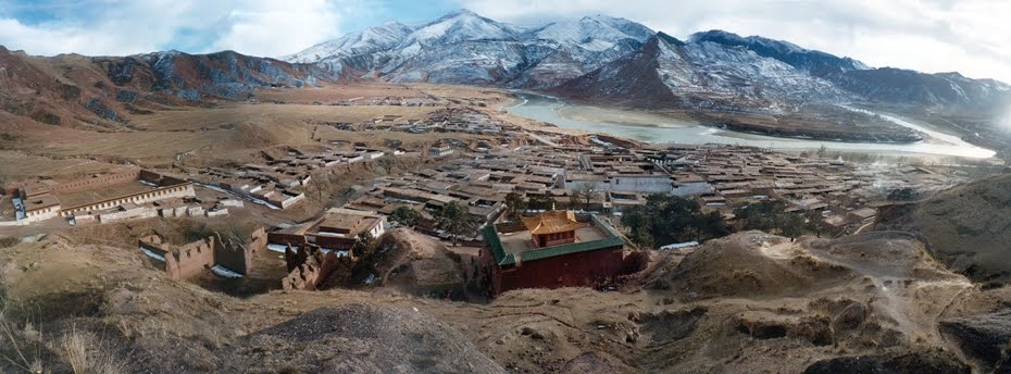 Monasterio de Ra-gya antes del terremoto / Buddhist monastery of Ra-Gya before the earthquake