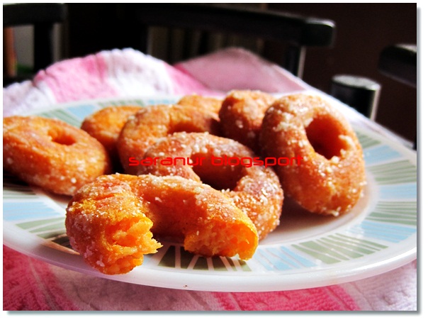 Saranur74 blogsport.com: cucur gelang ubi keledek oren