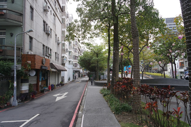 仙蒂詩服務內容： 舒壓，芳療，雕塑，美妍，痘痘，粉刺，精油，保養品等