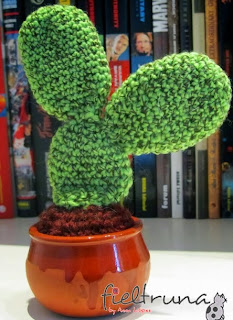 http://fieltruna.blogspot.com.es/2014/01/cactus-amigurumi-ii.html