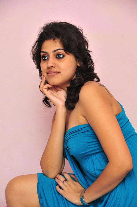 Kannada Actress Suchita Singh Gallery hot photos