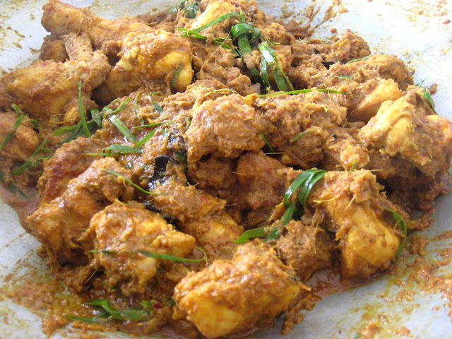 From Dapur Bubu: Rendang Ayam
