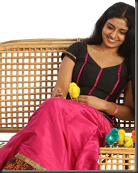 actress-athmiya-spicy